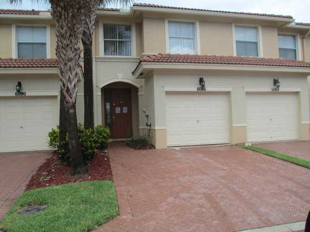 6086 Seminole Gardens Cir