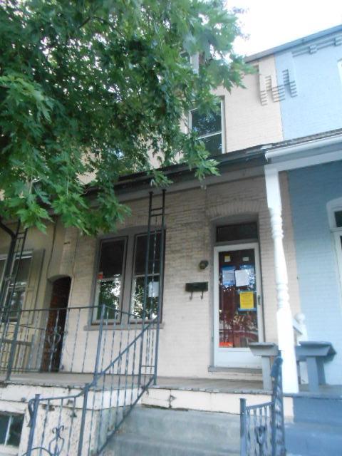 511 Laurel St