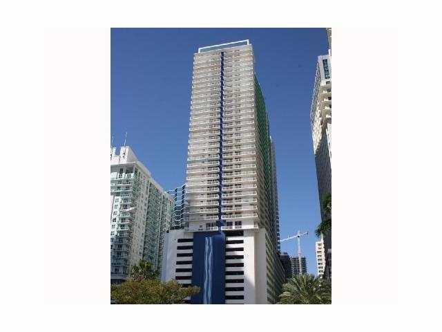 1200 BRICKELL BAY DR # 2202