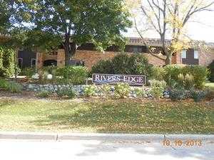 4155 Rivers Edge Cir