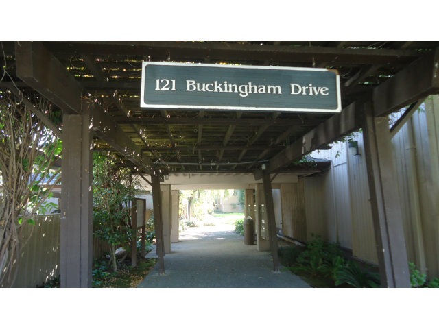 121 Buckingham Dr Unit 65