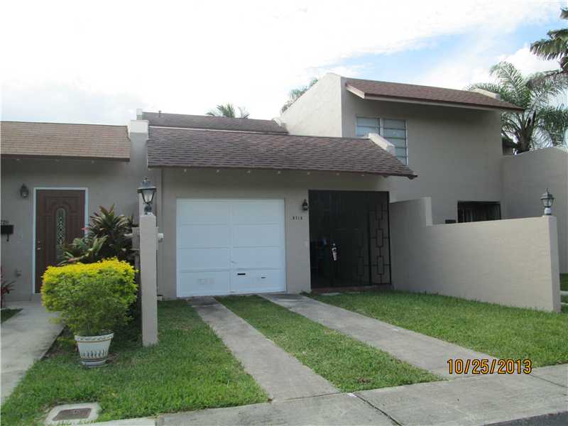 8718 SW 103 AV # 8718