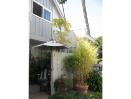 2555 Harbor Blvd. #4