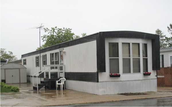 Lot 61 Lakeview Mobile Homes