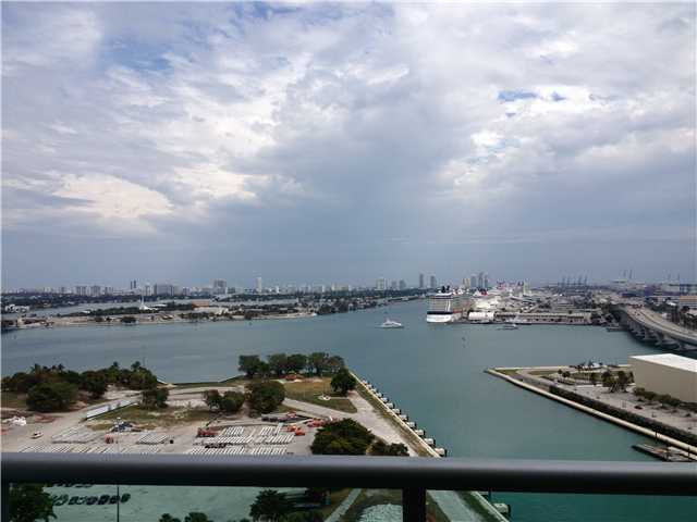 900 BISCAYNE BL # 2304