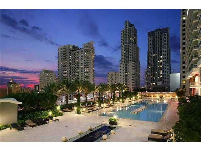 50 BISCAYNE BL # 3011