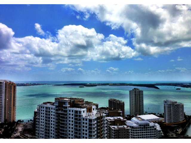 465 BRICKELL AV # 4003