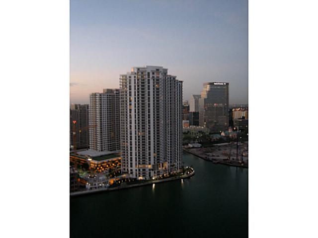 325 S BISCAYNE BL # 3924