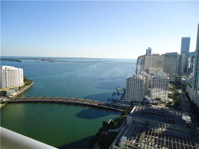 495 BRICKELL AV # 3203