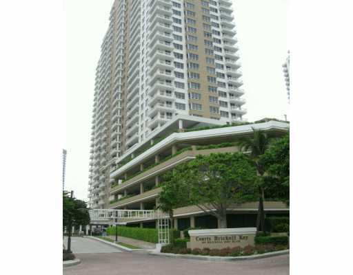 801 BRICKELL BAY DR # 869