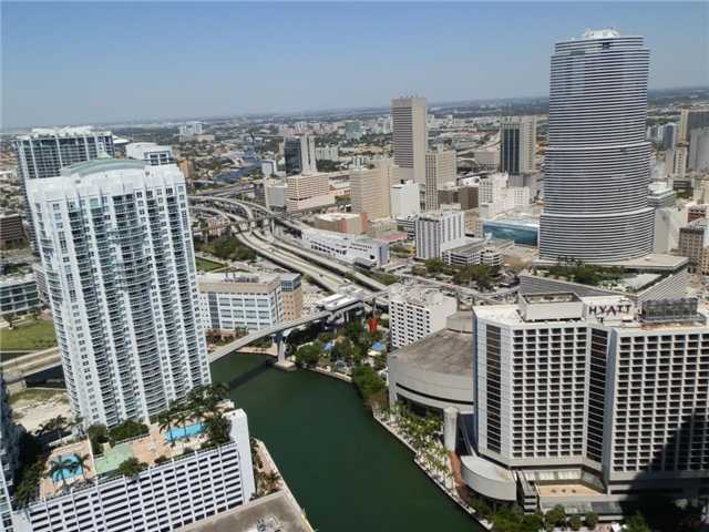 485 BRICKELL AV # 4904