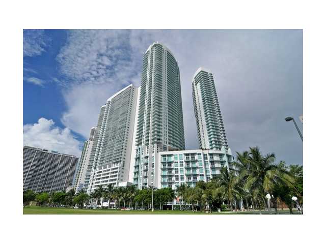 1900 N BAYSHORE DR # 3011