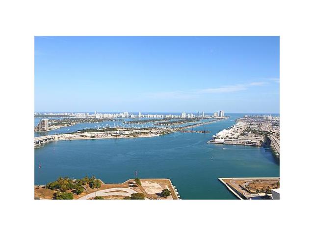 900 BISCAYNE BL # 4504