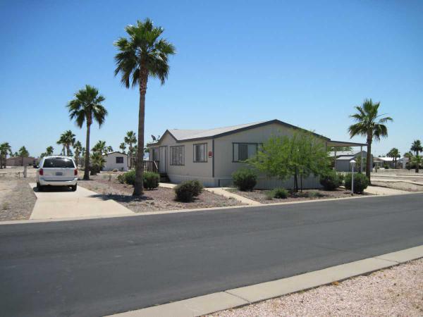 2000 S Apache Rd., #402