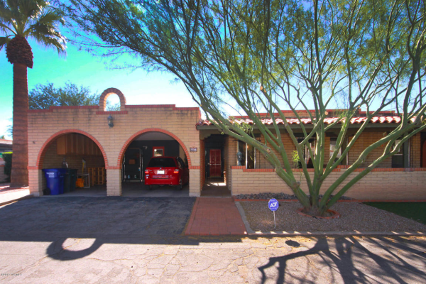 7746 Tanque Verde