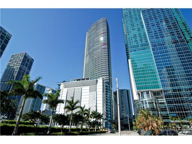 200 BISCAYNE BLVD WY # 4401