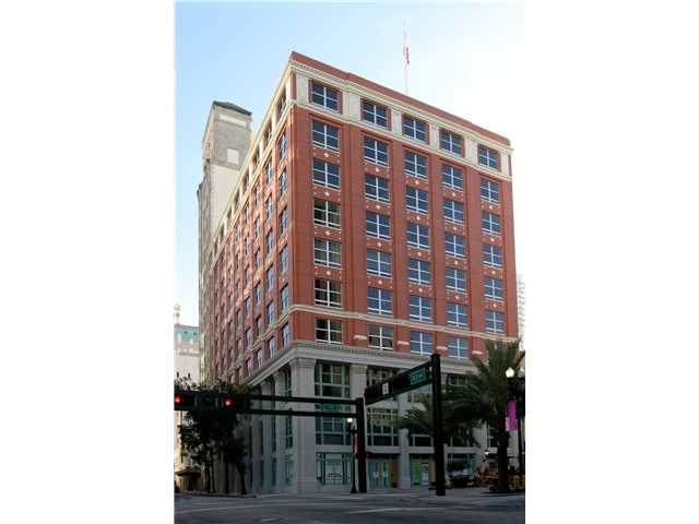 101 E FLAGLER ST # 509