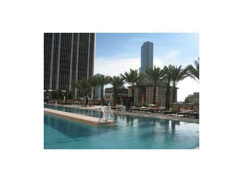 50 BISCAYNE BL # 3111