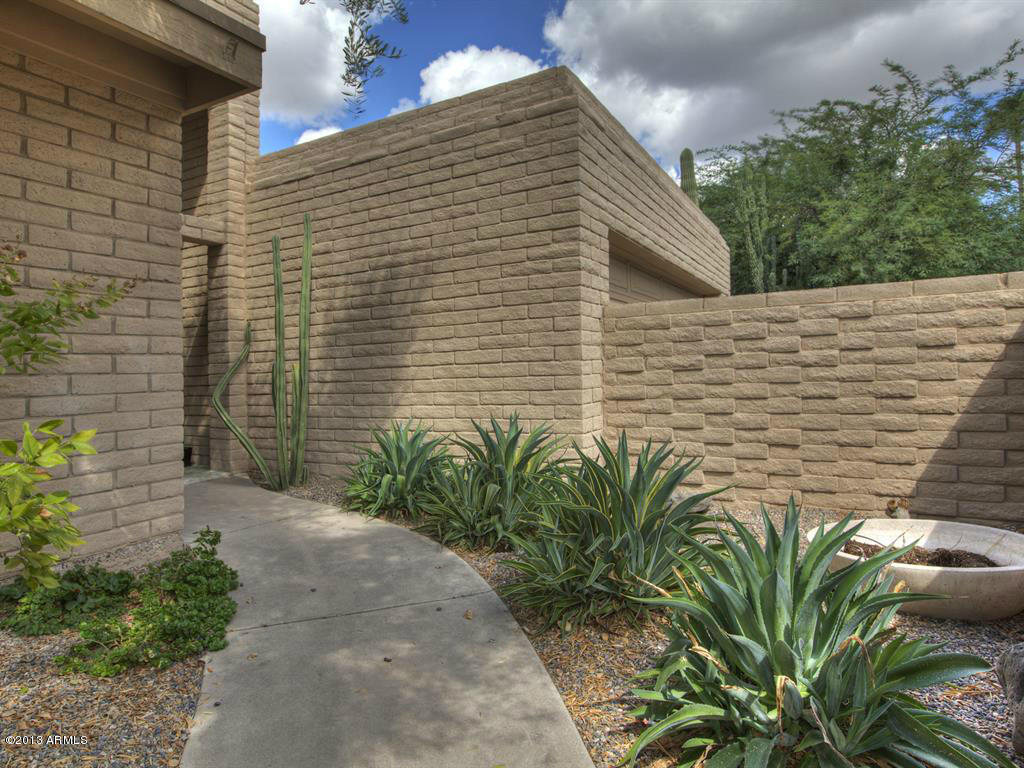 7770 E CAMELBACK Road