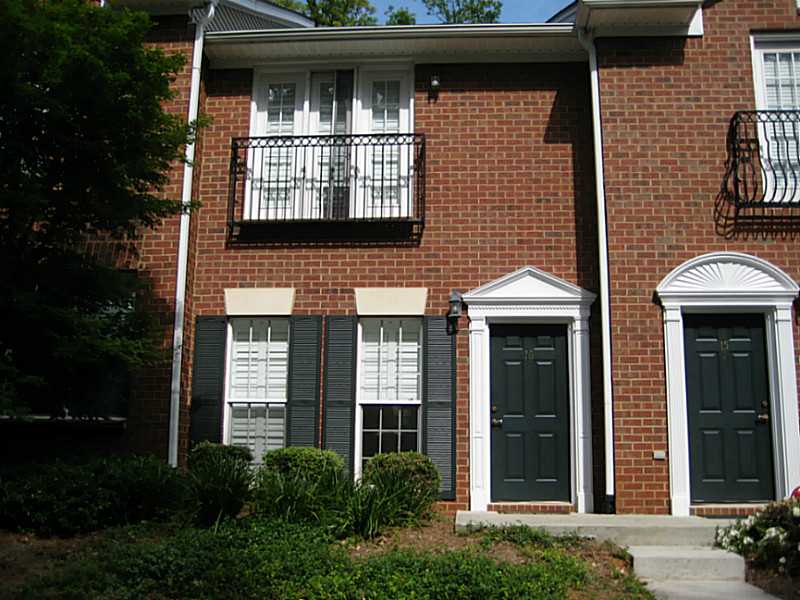 Unit 16 - 110 Wood Lake Drive