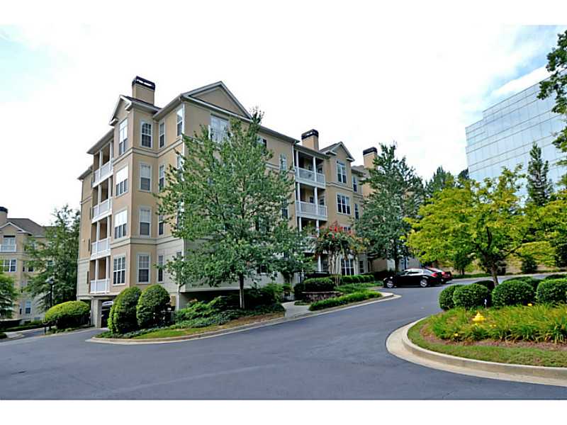 Unit 215 - 215 Ashford Circle