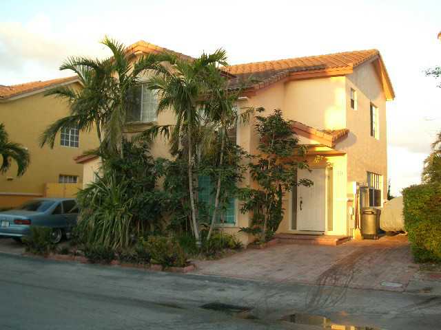 969 NW 126 CT