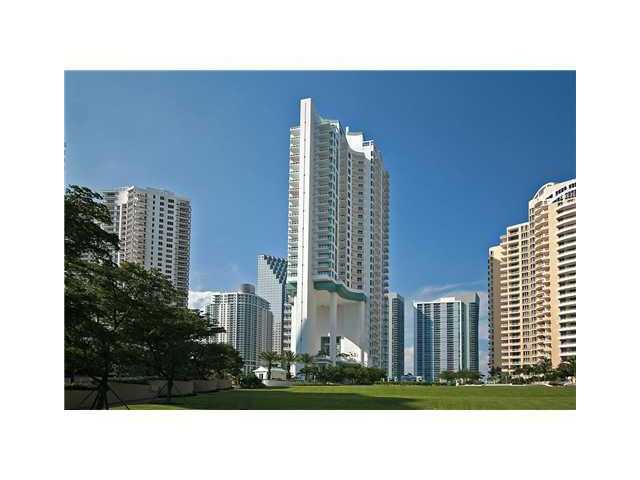 900 BRICKELL KEY BL # 1905