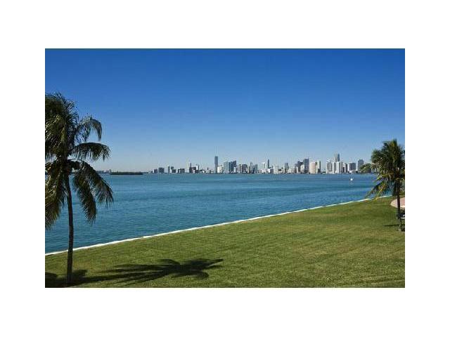 4914 FISHER ISLAND DR # 4914