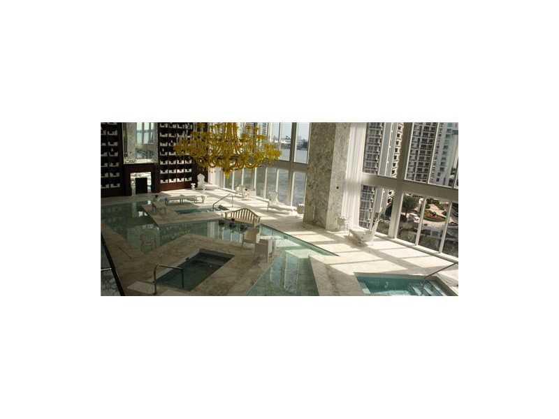 495 BRICKELL AV # 705