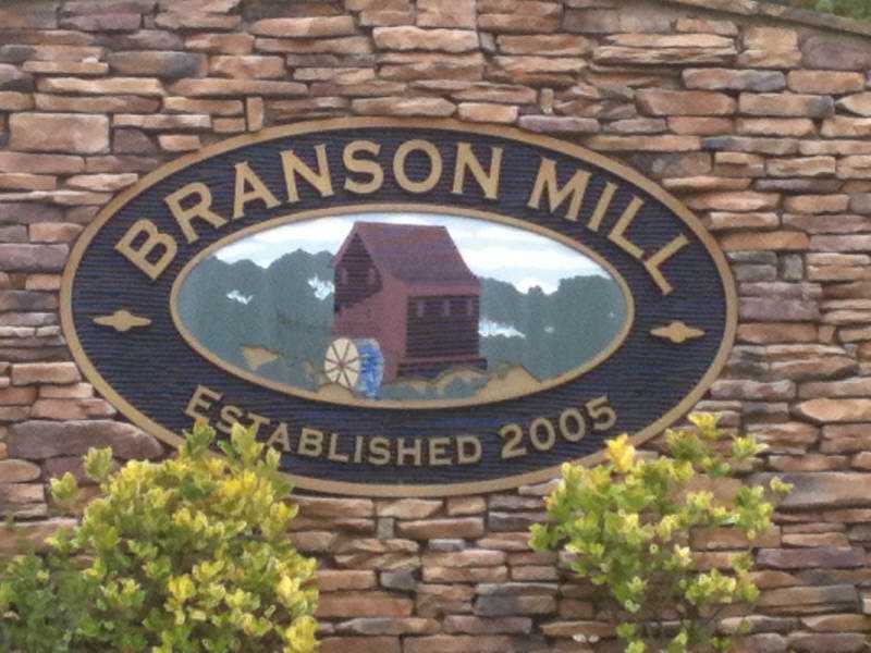 16 Branson Mill Drive Nw