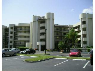 6475 W Oakland Park Blvd #206