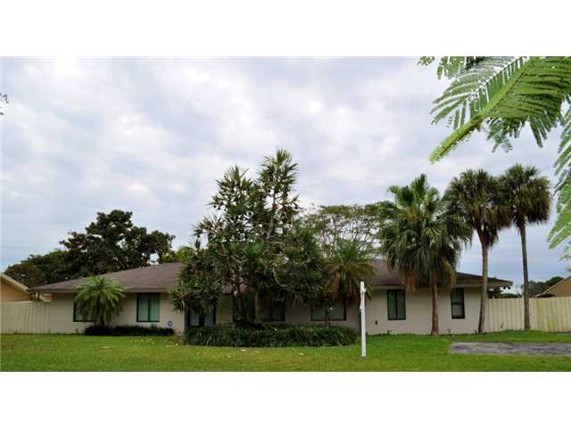 13330 N CALUSA CLUB DR