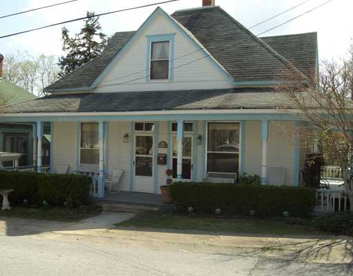 34 Elk St