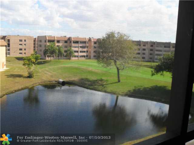 8200 SUNRISE LAKES BL # 111