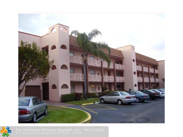 9541 Sunrise Lakes Blvd # 103