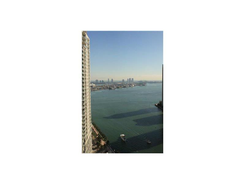 200 BISCAYNE BLVD WY # 3201