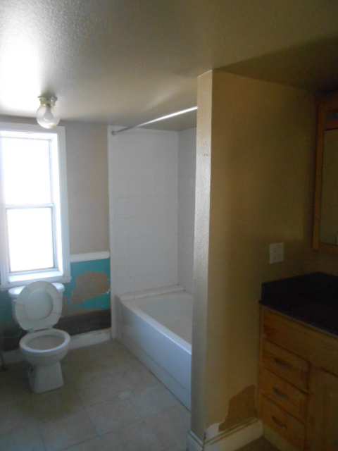 1000 S Semoran Blvd Apt 702