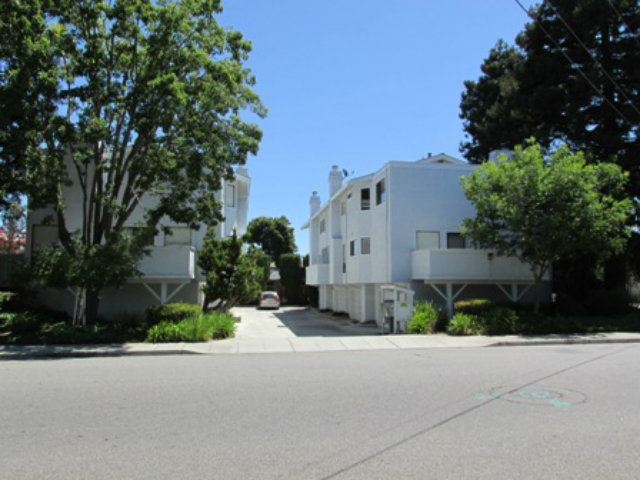 3534 Flora Vista Av