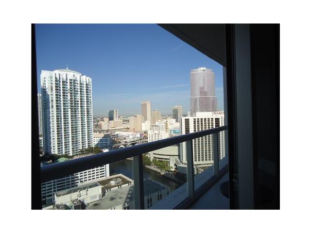 485 BRICKELL AVE. # 2606