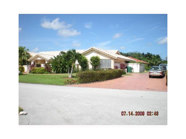 21951 SW 127 CT