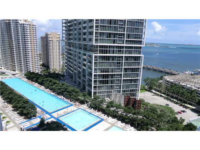 485 BRICKELL AV # 2401