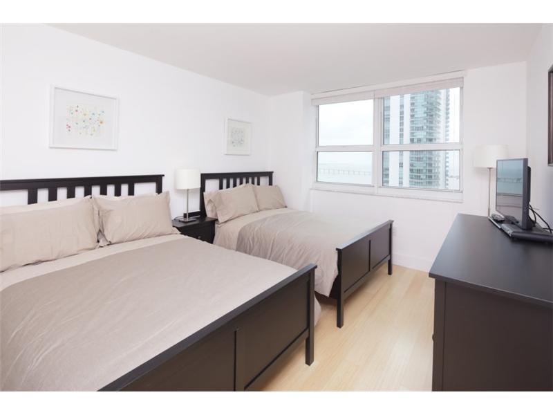 1155 BRICKELL BAY DR # 2701