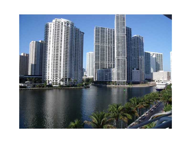 335 S BISCAYNE BL # 305