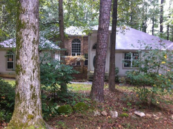 1383 Lilburn Stone Mountain Rd