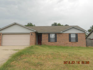 135 Mace Place