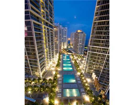 465 BRICKELL AVE # 2404