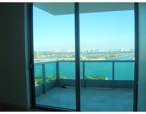 900 BISCAYNE # 3107