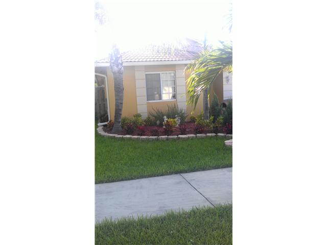 18270 SW 143 CT