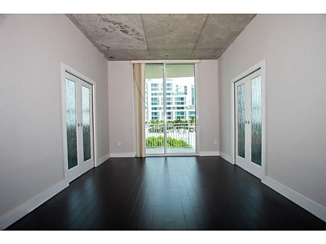 2275 BISCAYNE BL # 703