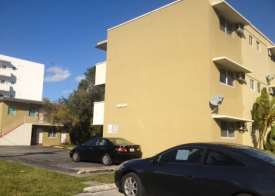 3071 SW 27 Ave Unit 18